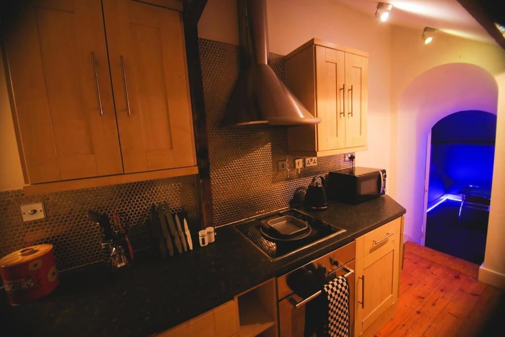 Games And Movies Lounge 7 Bed City Centre Apartment Newcastle Upon Tyne Kültér fotó