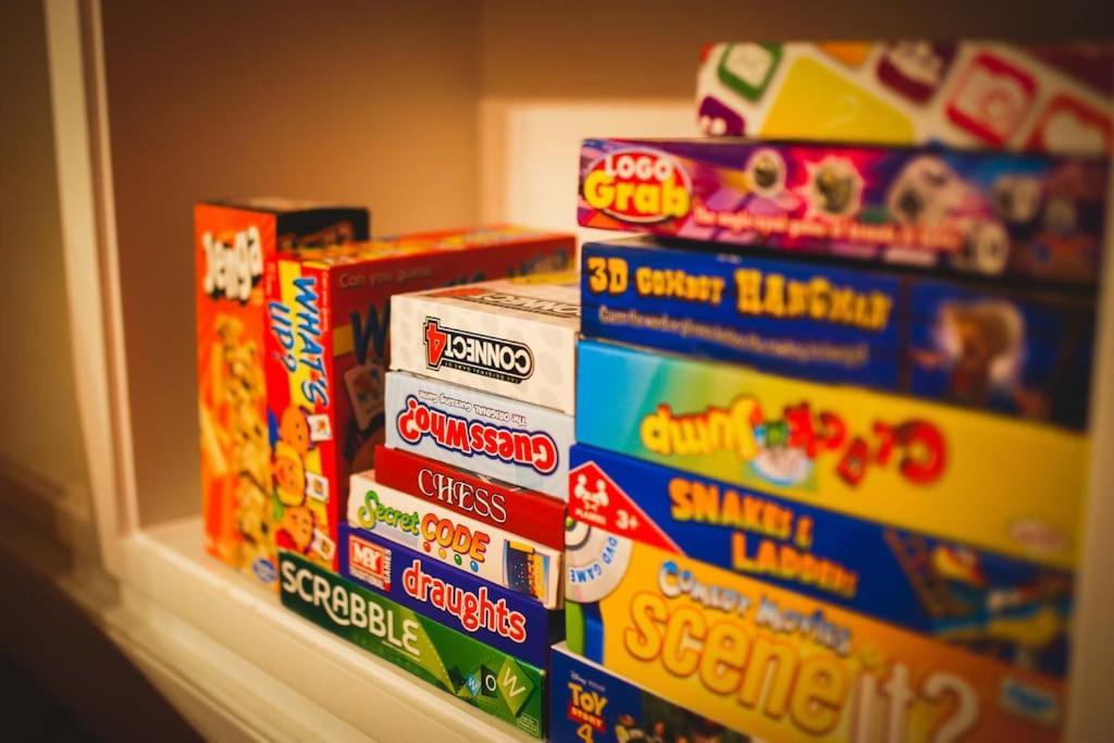 Games And Movies Lounge 7 Bed City Centre Apartment Newcastle Upon Tyne Kültér fotó