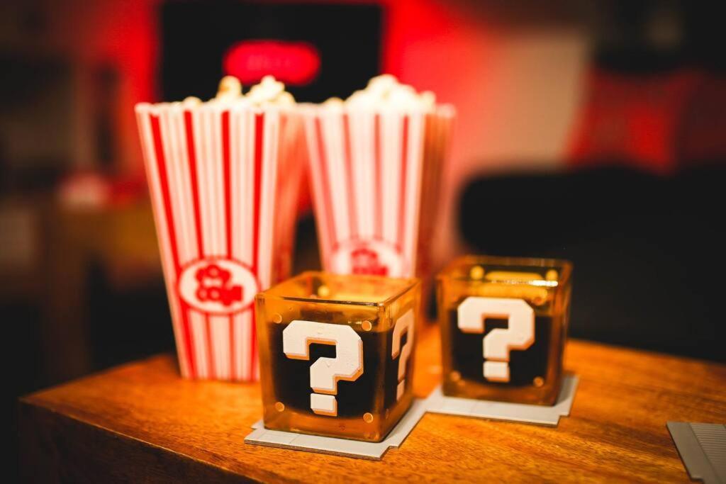 Games And Movies Lounge 7 Bed City Centre Apartment Newcastle Upon Tyne Kültér fotó