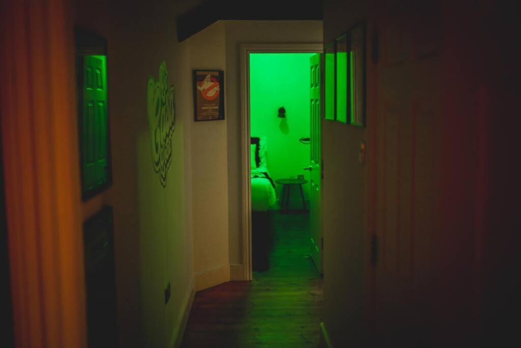Games And Movies Lounge 7 Bed City Centre Apartment Newcastle Upon Tyne Kültér fotó