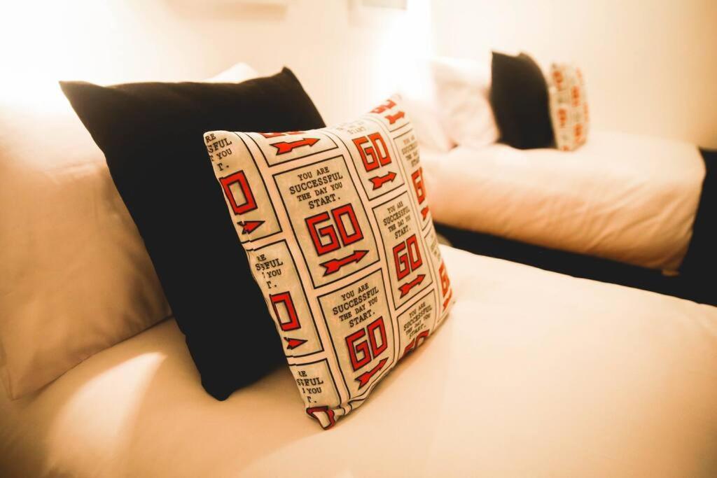 Games And Movies Lounge 7 Bed City Centre Apartment Newcastle Upon Tyne Kültér fotó