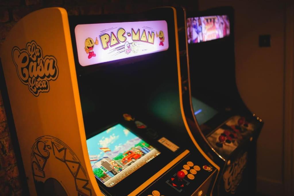 Games And Movies Lounge 7 Bed City Centre Apartment Newcastle Upon Tyne Kültér fotó